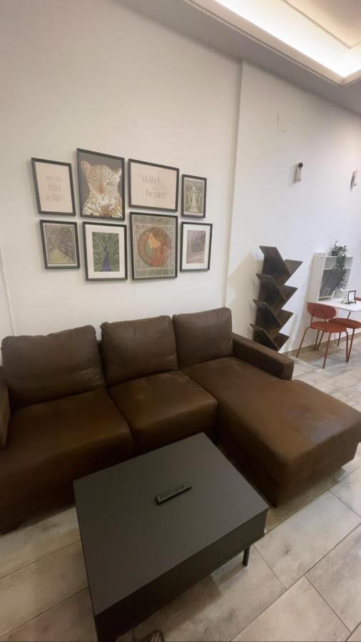 Apartamentos Jap Villaamil Madrid Exterior foto