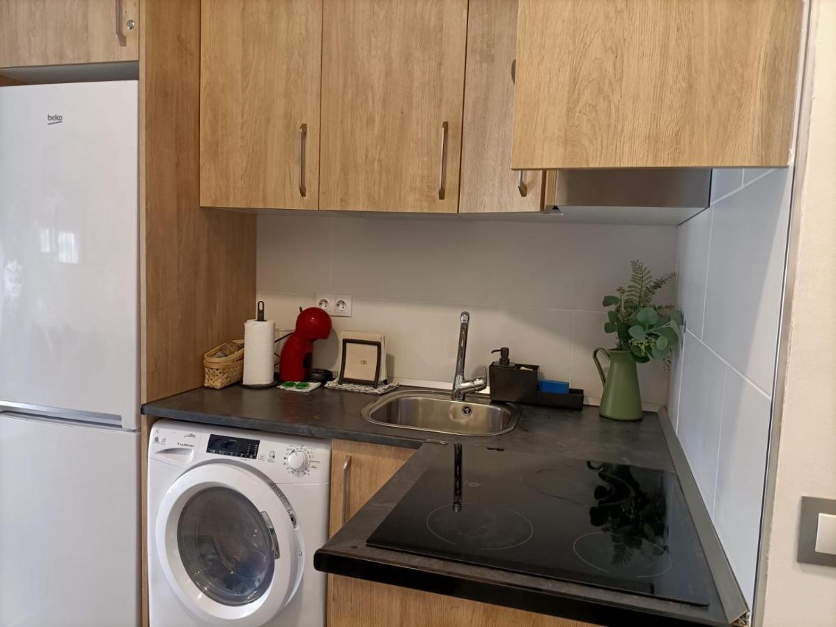 Apartamentos Jap Villaamil Madrid Exterior foto