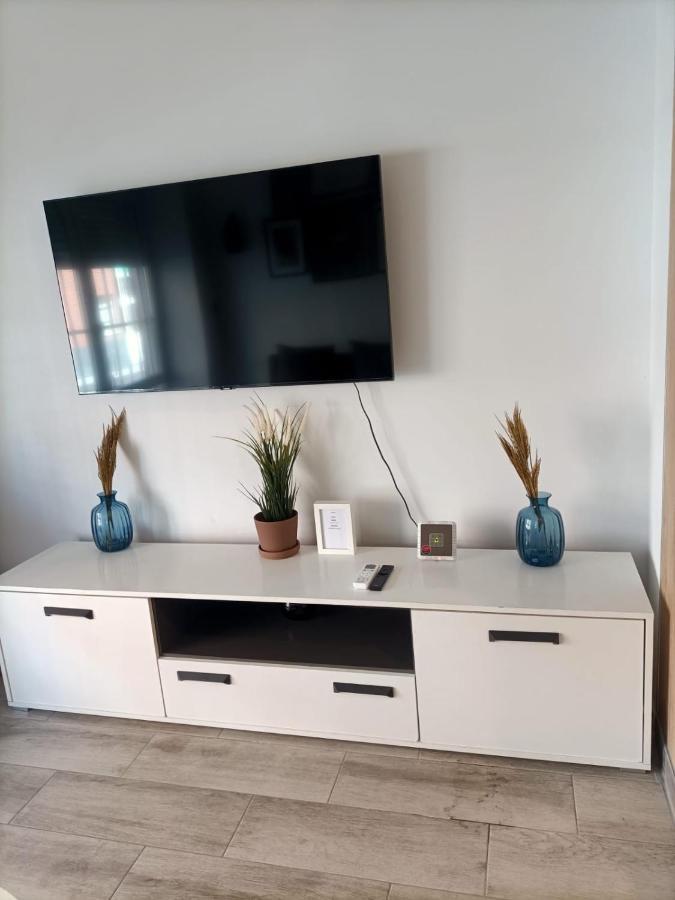 Apartamentos Jap Villaamil Madrid Exterior foto